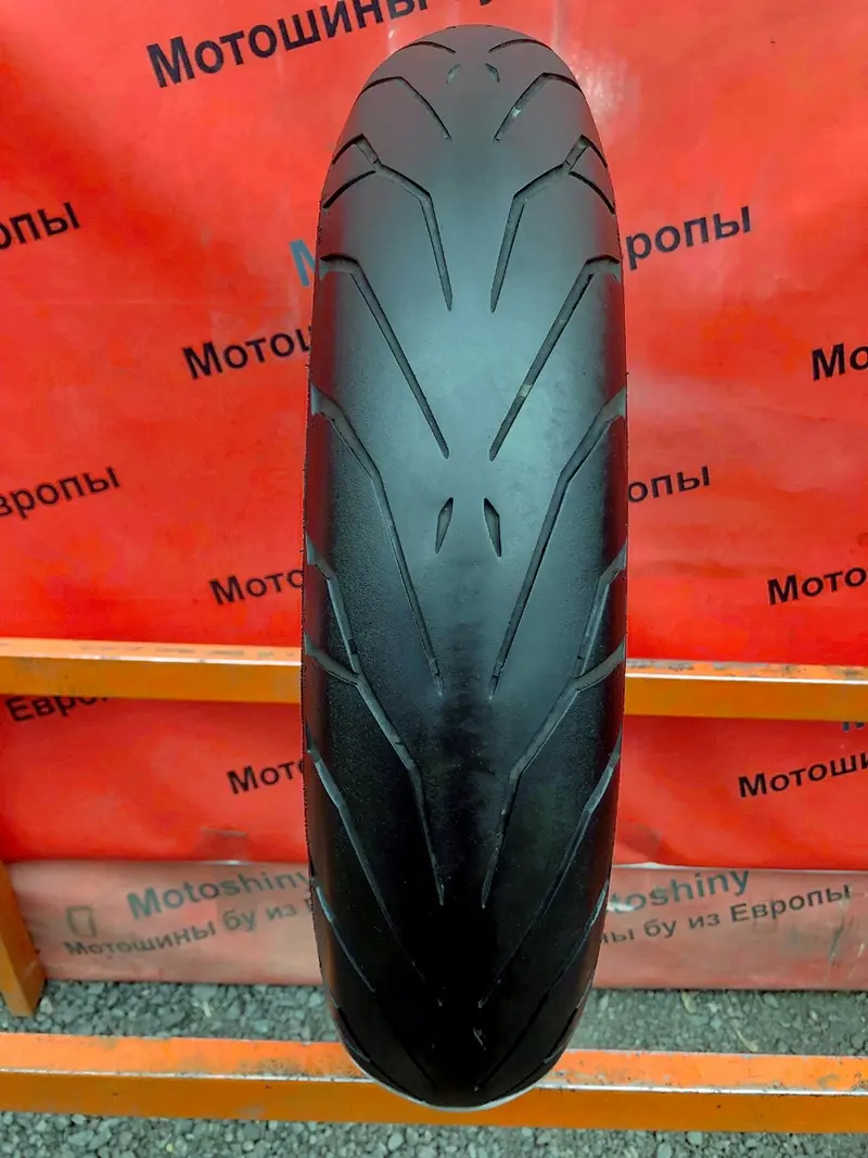Мотошина б/у 120/70 R17 Pirelli Angel GT