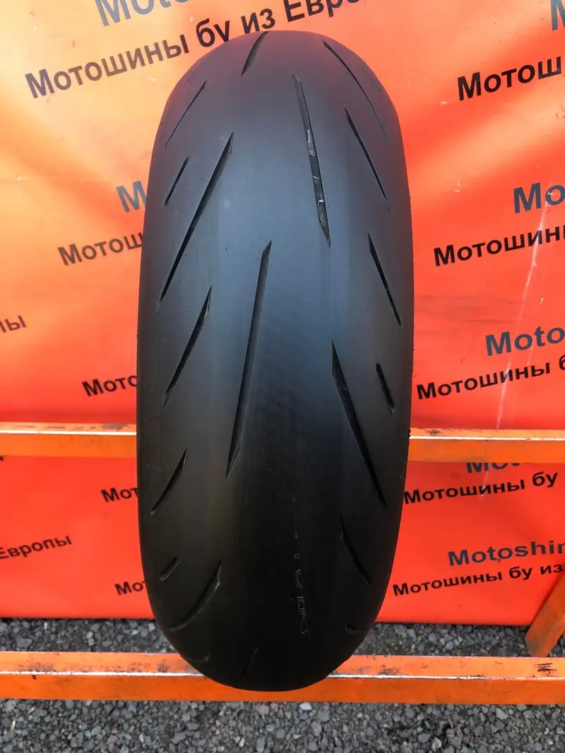 Мотошина б/у 180/55 R17 Bridgestone Battlax Hypersport S22