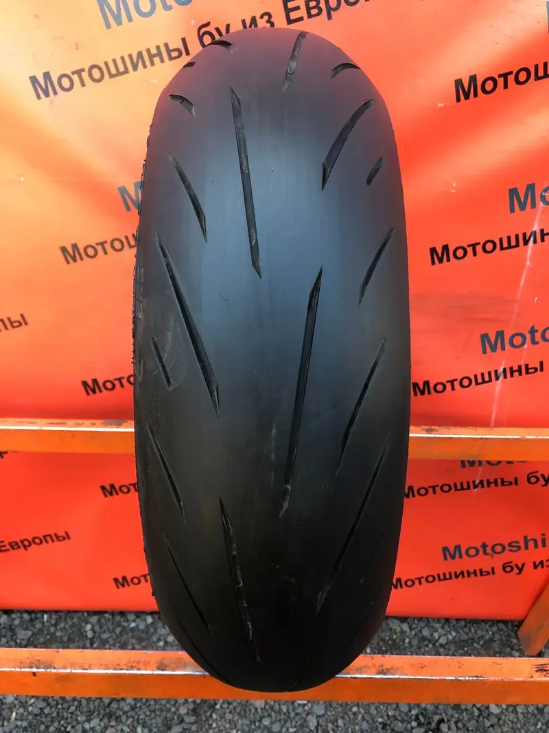 Мотошина б/у 180/55 R17 Bridgestone Battlax Hypersport S22