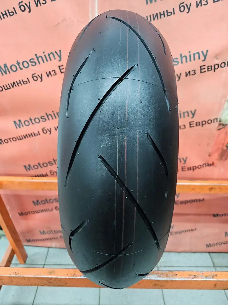 Мотошина б/у 180/55 R17 Maxxis Supermaxx Sport