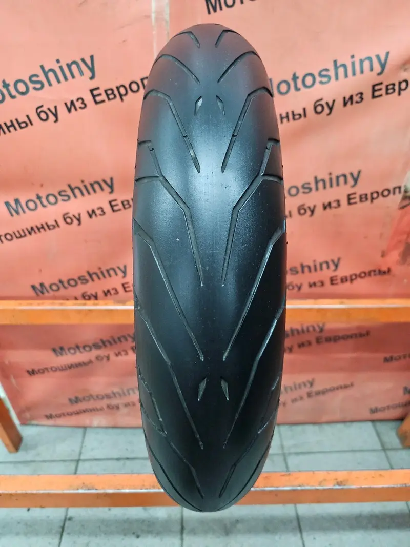 Мотошина б/у 120/70 R17 Pirelli Angel GT