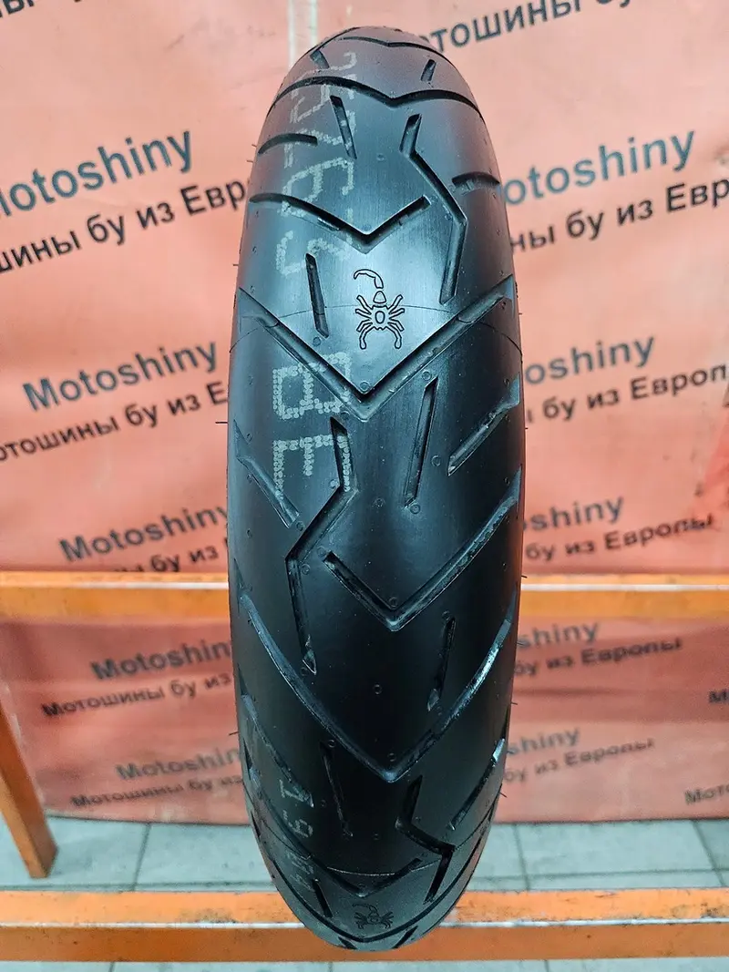Мотошина б/у 120/70 R17 Pirelli Scorpion Trail 2