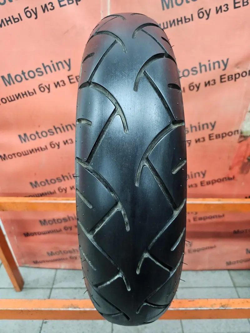 Мотошина б/у 150/80 R16 Metzeler ME880