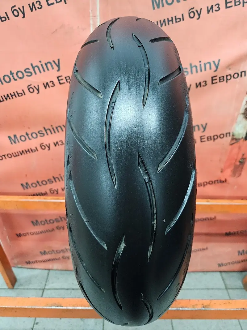 Мотошина б/у 180/55 R17 Metzeler Sportec M5