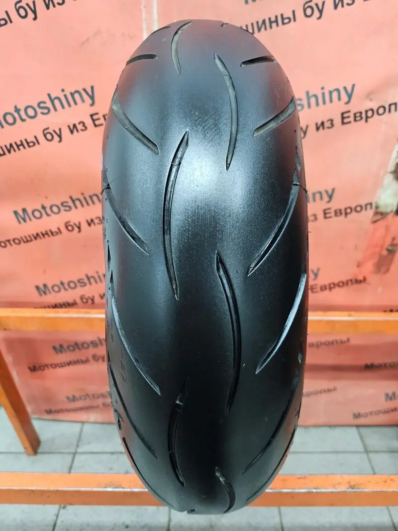 Мотошина б/у 180/55 R17 Metzeler Sportec M5