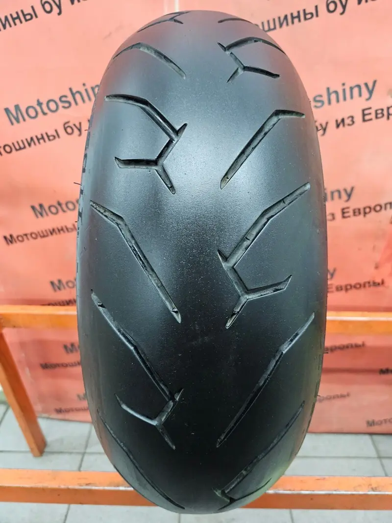 Мотошина б/у 200/50 R17 Pirelli Diablo Rosso 2