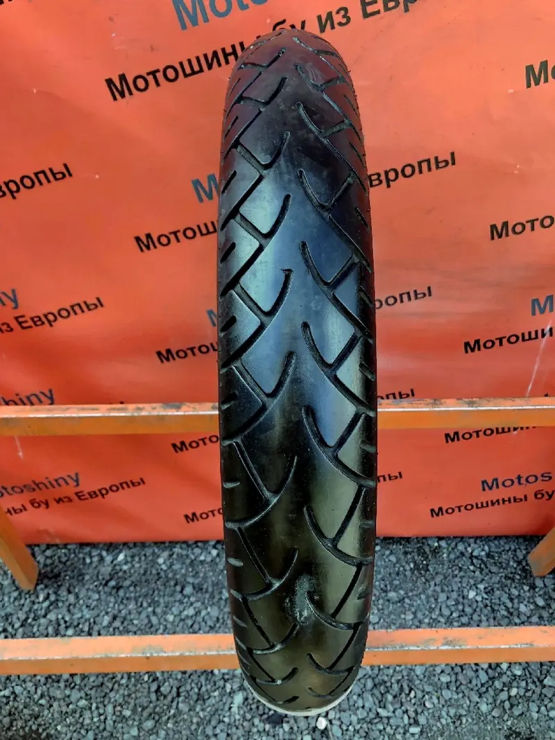 Мотошина б/у 100/90 R19 Metzeler ME880