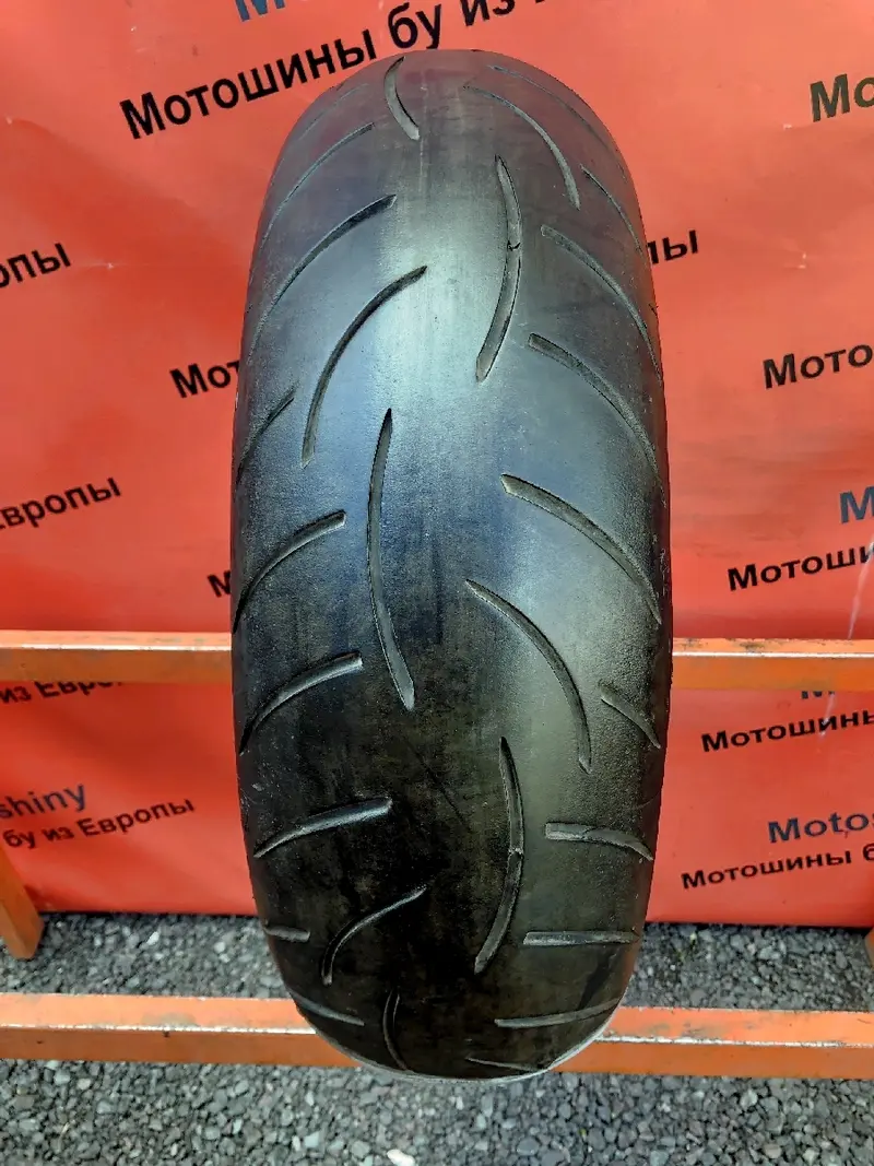 Мотошина б/у 180/55 R17 Metzeler Roadtec Z8