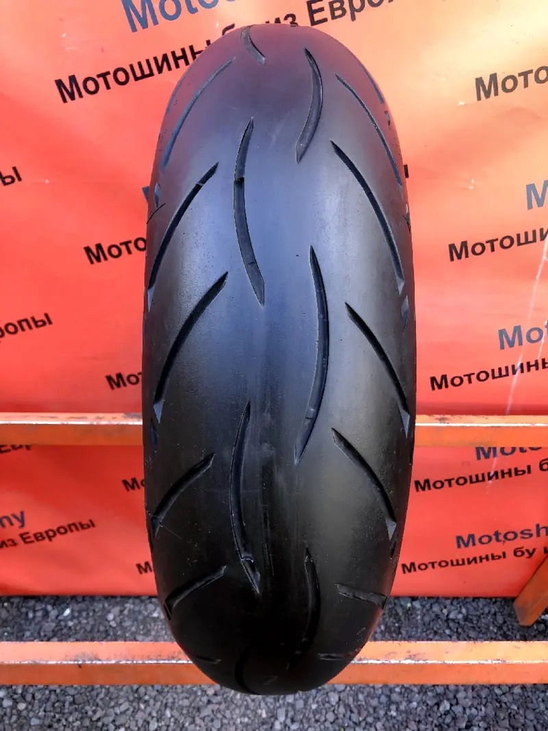 Мотошина б/у 180/55 R17 Metzeler Sportec M5