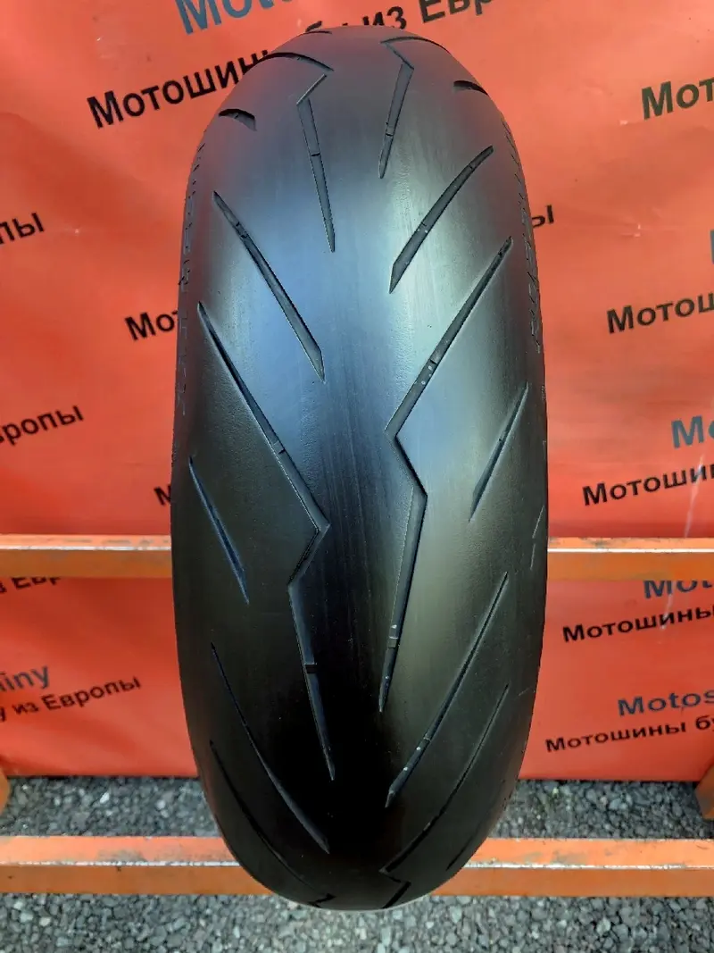 Мотошина б/у 180/55 R17 Pirelli Diablo Rosso 3