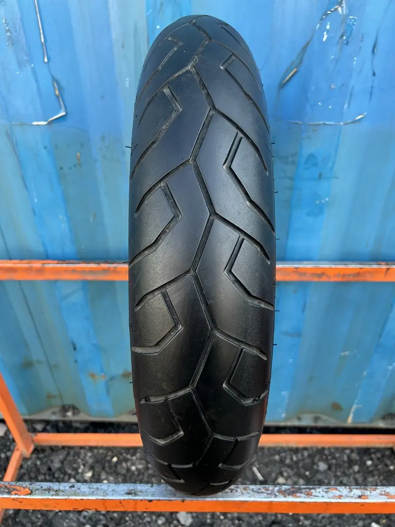 Мотошина б/у 120/70 R17 Pirelli Diablo