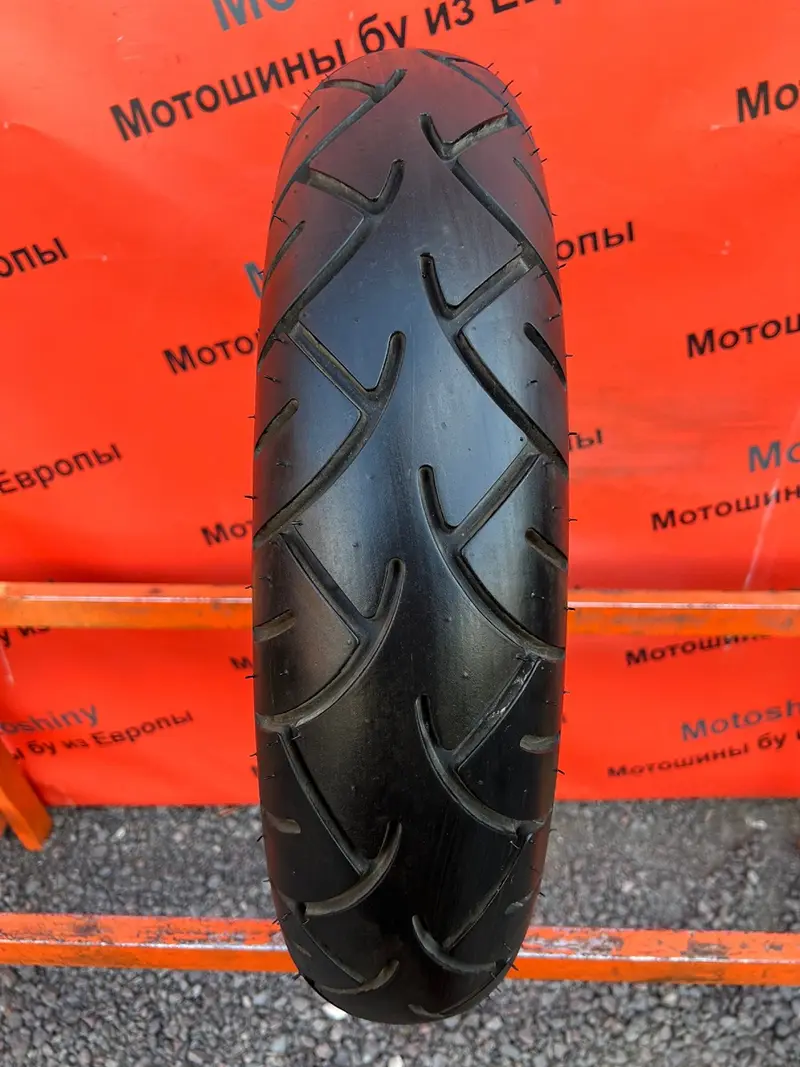 Мотошина б/у 140/90 R15 Metzeler ME880