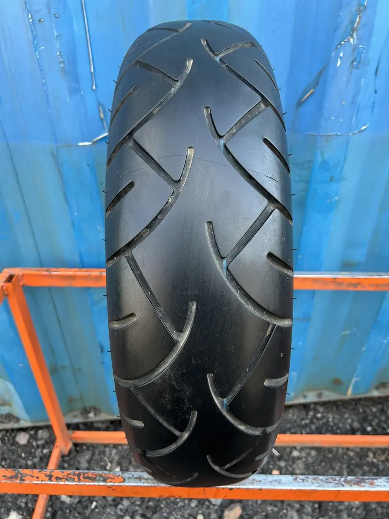 Мотошина б/у 170/80 R15 Metzeler ME880