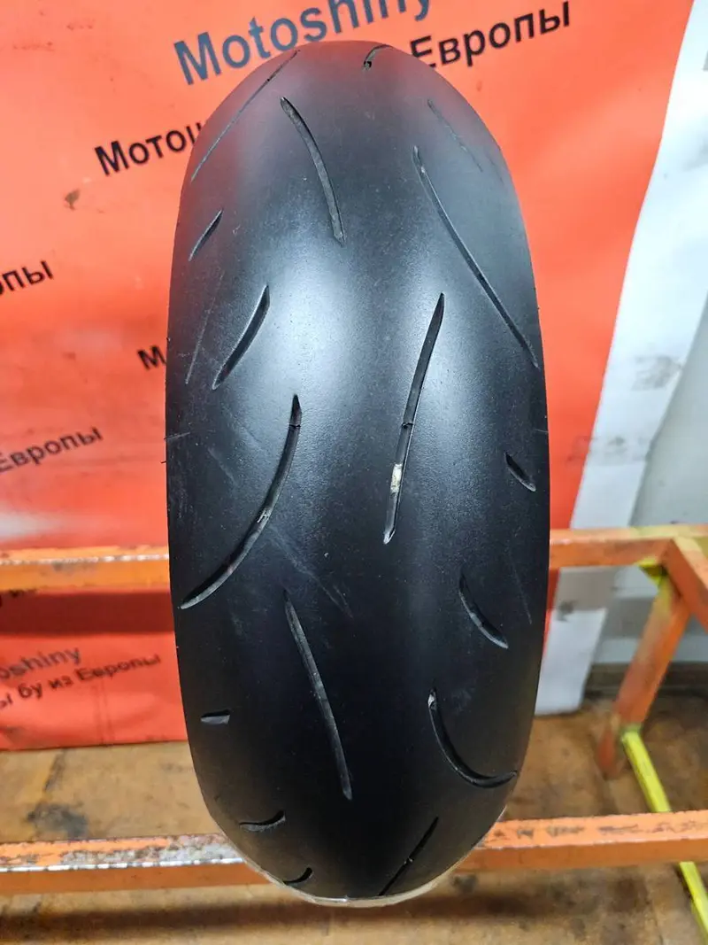 Мотошина б/у 180/55 R17 Dunlop Sportmax D214