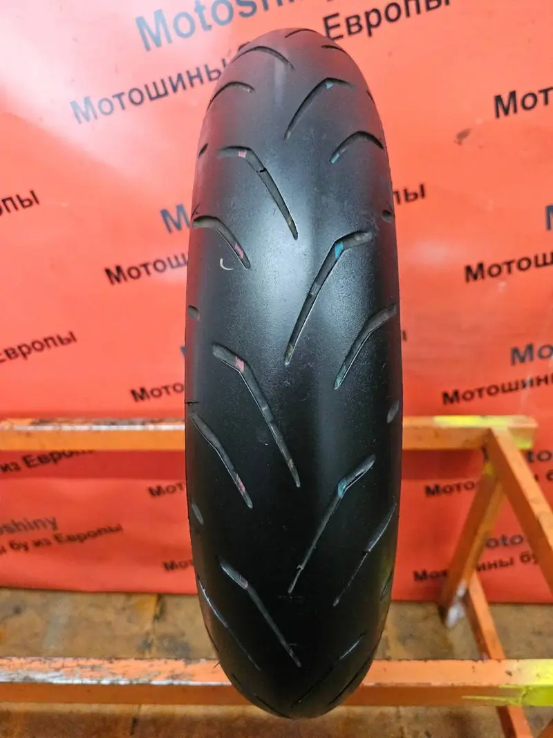 Мотошина б/у 120/70 R17 Bridgestone Battlax Hypersport S20