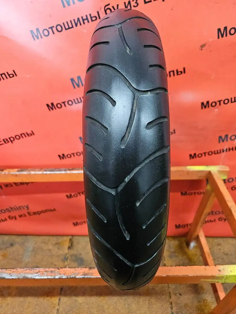 Мотошина б/у 120/70 R17 Bridgestone Battlax Sport Touring T30