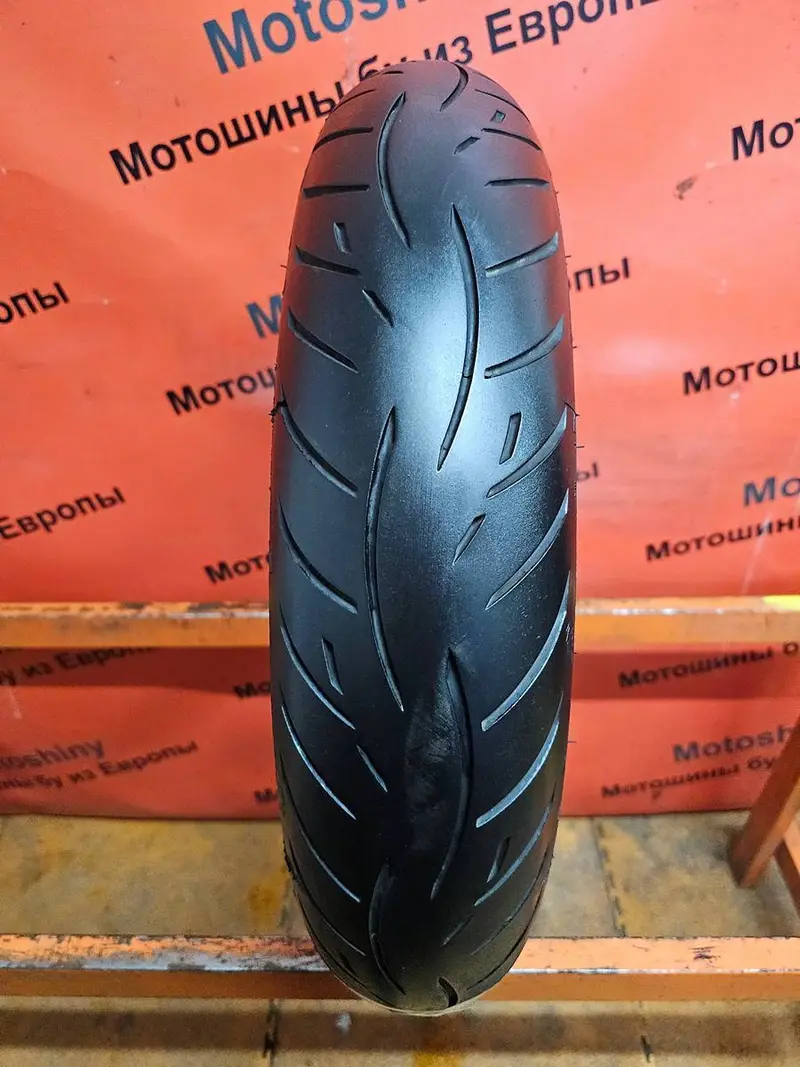 Мотошина б/у 120/70 R17 Metzeler Roadtec Z8 Interact