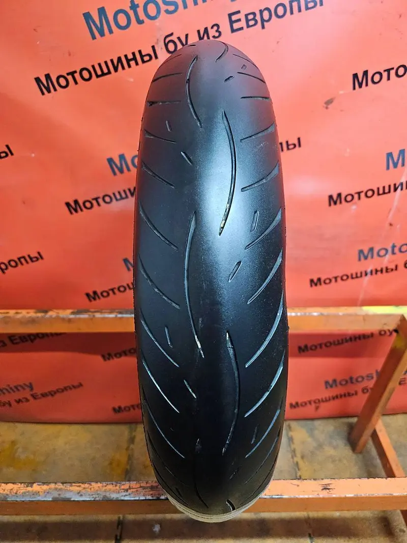 Мотошина б/у 120/70 R17 Metzeler Roadtec Z8 Interact