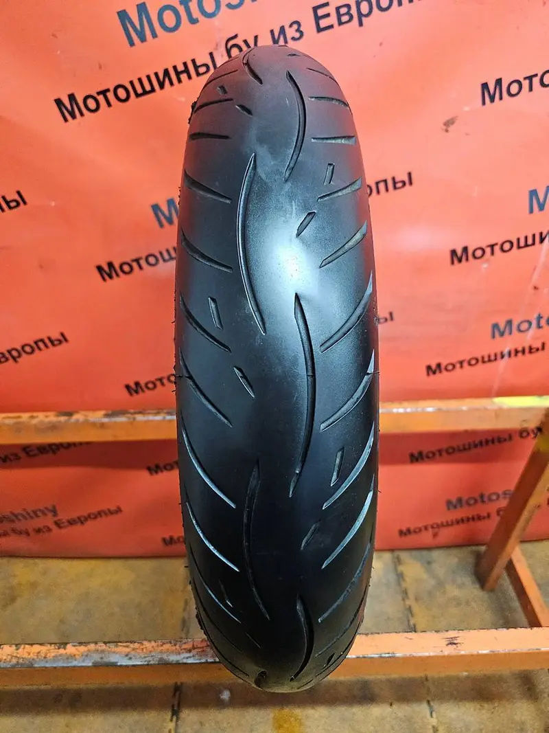 Мотошина б/у 120/70 R17 Metzeler Roadtec Z8