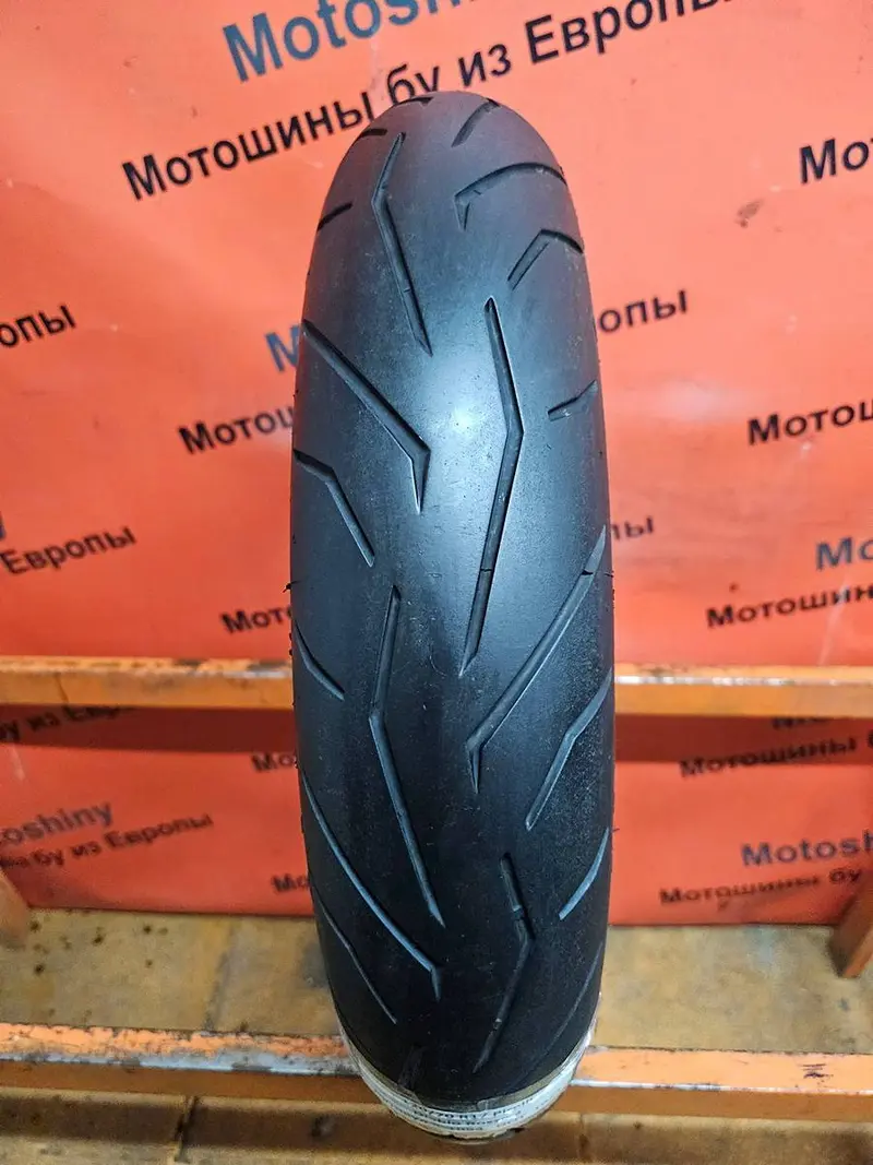 Мотошина б/у 120/70 R17 Pirelli Diablo Rosso 2