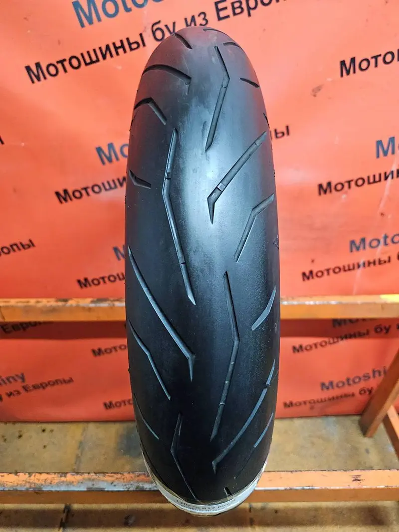 Мотошина б/у 120/70 R17 Pirelli Diablo Rosso 2