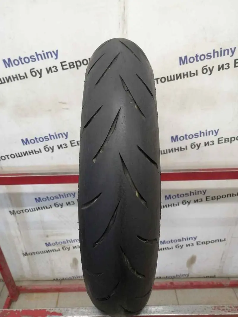 Мотошина б/у 120/70 R17 Bridgestone Battlax Hypersport S21