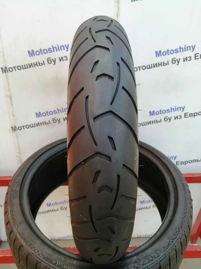 Мотошина б/у 120/70 R19 Metzeler Tourance Next