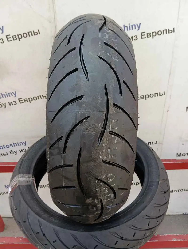 Новая мотошина 190/50 R17 Metzeler Roadtec Z8