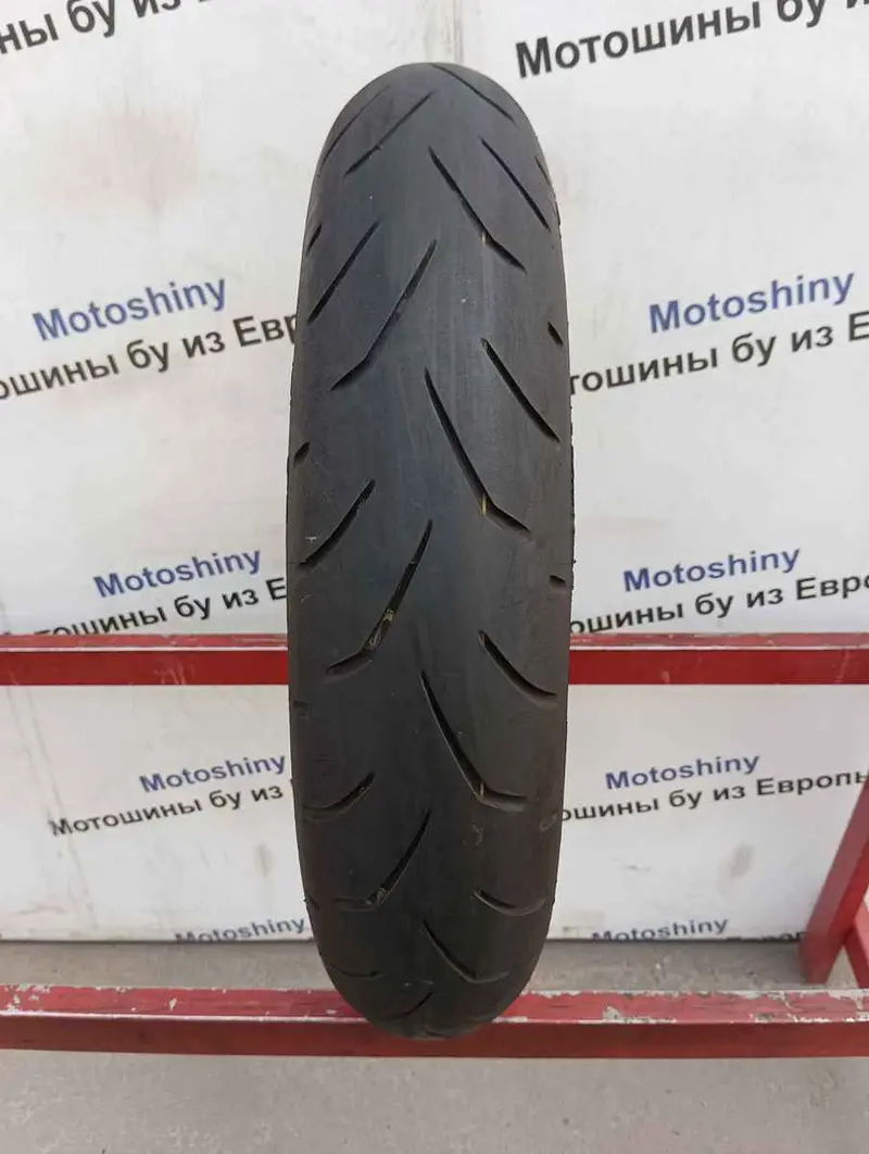 Мотошина б/у 120/70 R17 Bridgestone Battlax Hypersport S20