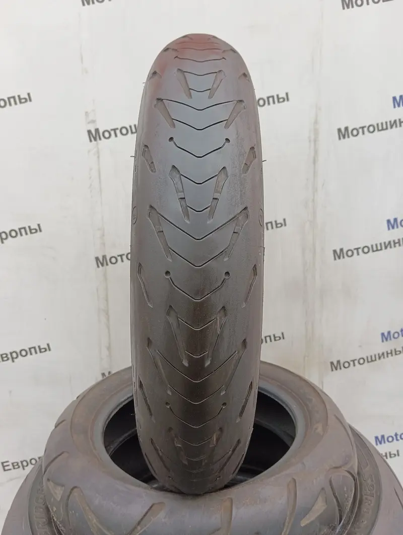 Мотошина б/у 120/70 R17 Michelin Road 5 2CT