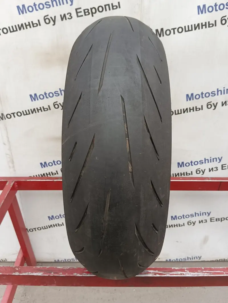 Мотошина б/у 180/55 R17 Bridgestone Battlax Hypersport S22R