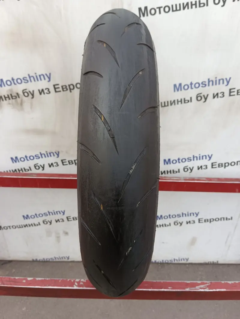 Мотошина б/у 120/70 R17 Bridgestone Battlax Hypersport S21