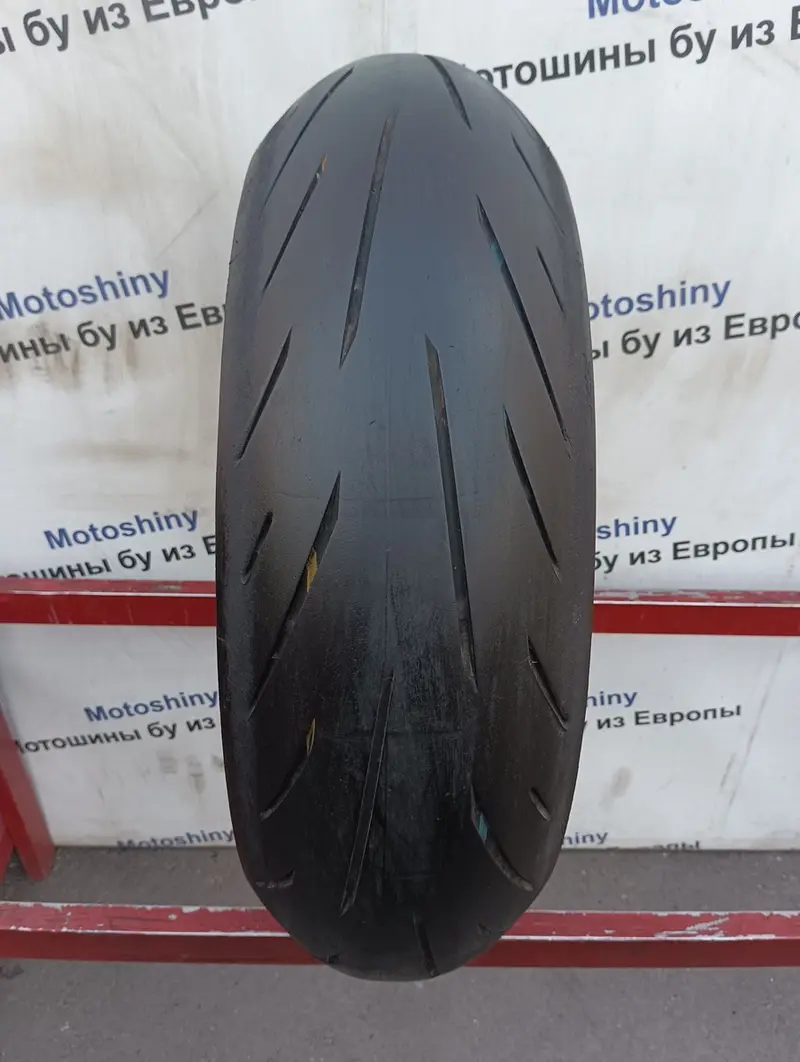Мотошина б/у 180/55 R17 Bridgestone Battlax Hypersport S22R