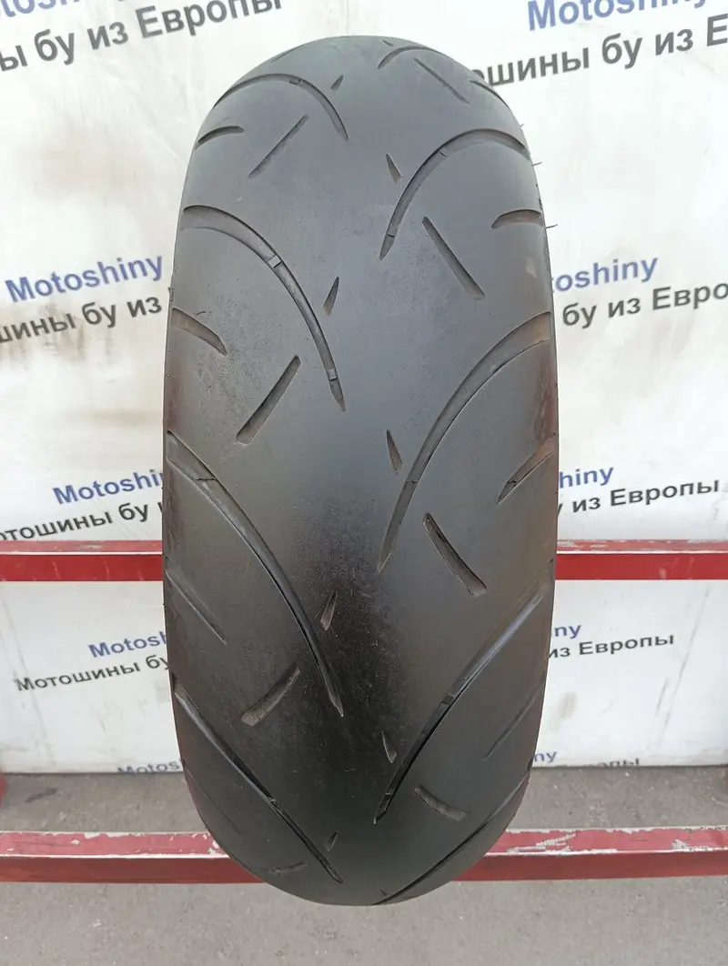 Мотошина б/у 200/60 R16 Metzeler ME888