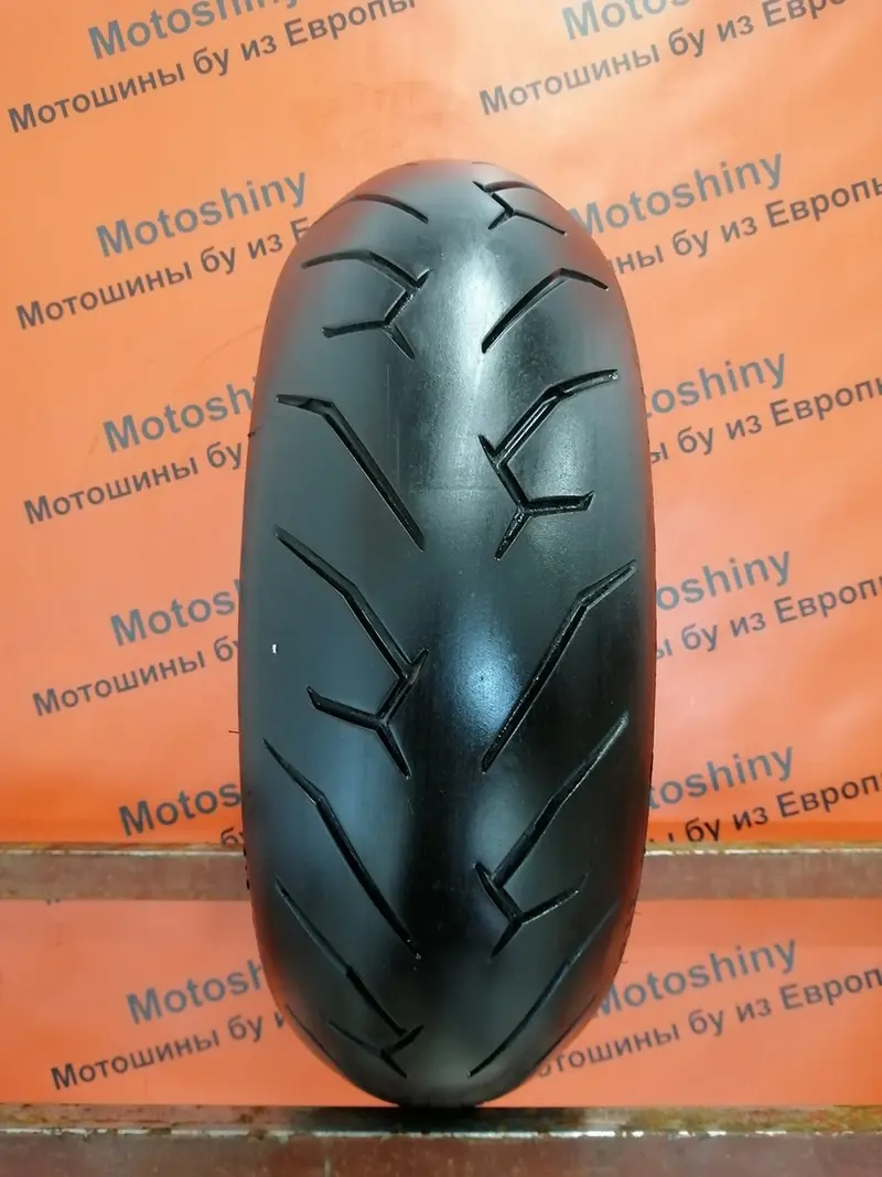 Мотошина б/у 190/50 R17 Pirelli Diablo Rosso