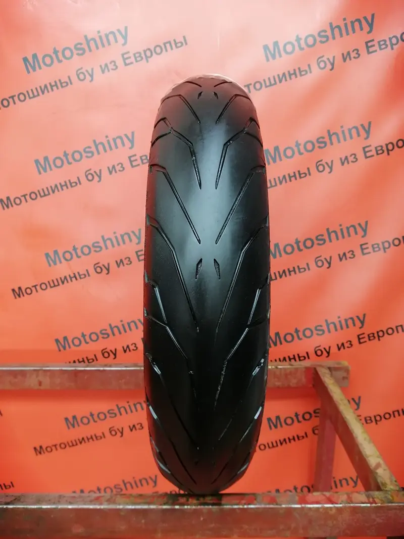 Мотошина б/у 120/70 R17 Pirelli Angel GT