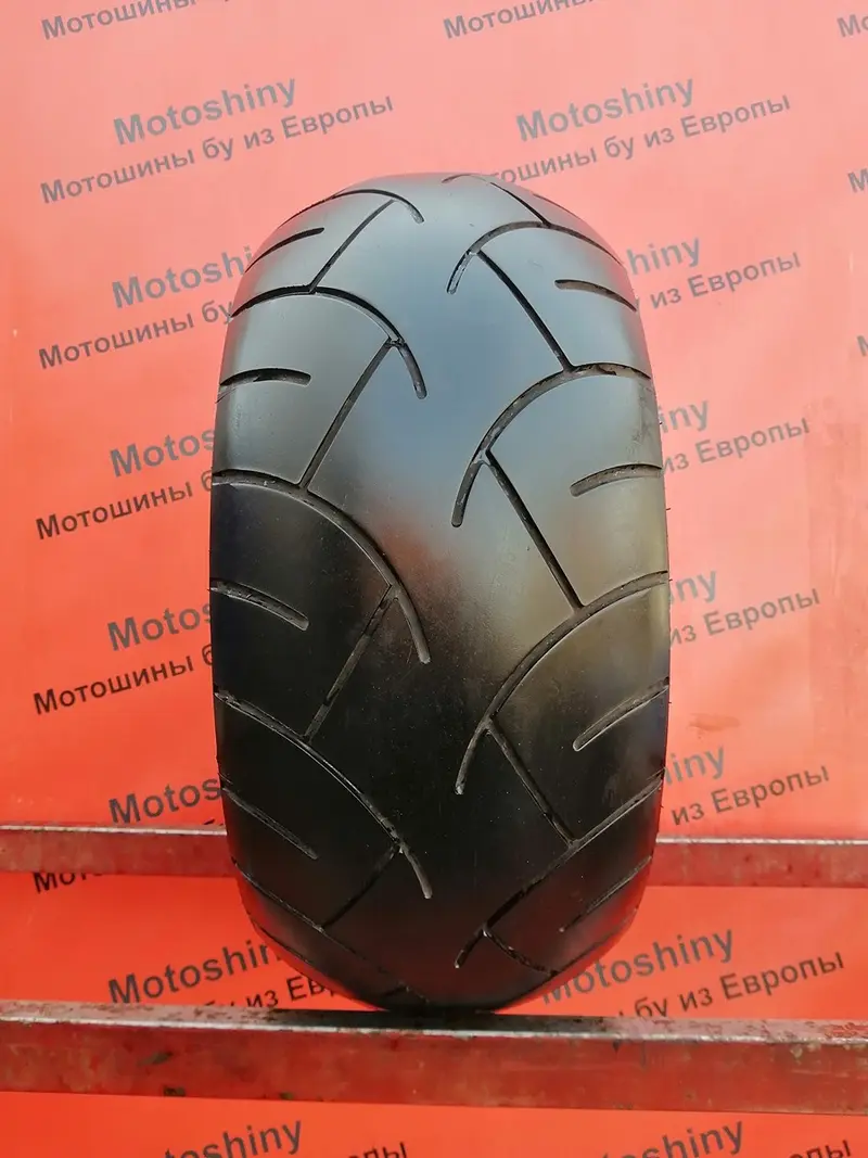 Мотошина б/у 260/40 R18 Metzeler ME880