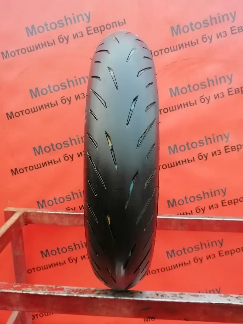 Мотошина б/у 120/70 R17 Bridgestone Battlax Hypersport S22