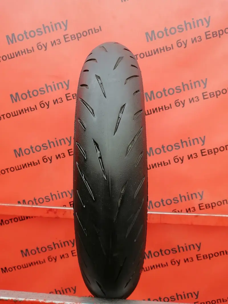 Мотошина б/у 120/70 R17 Bridgestone Battlax Hypersport S22