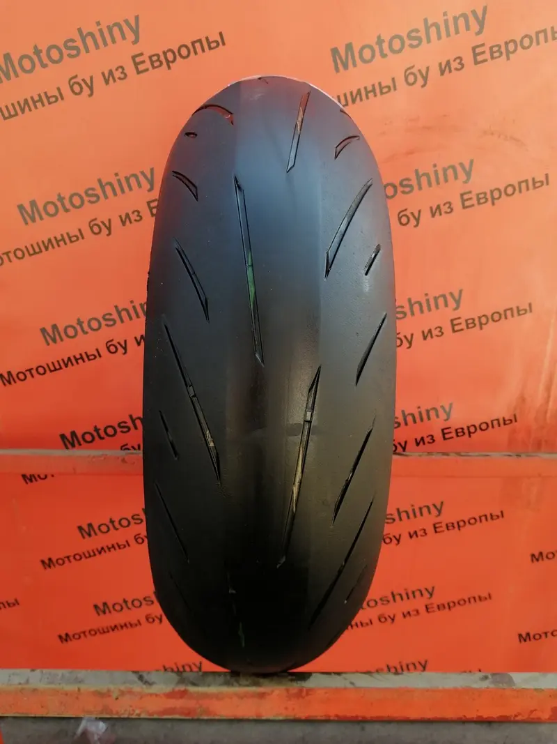 Мотошина б/у 200/55 R17 Bridgestone Battlax Hypersport S22R