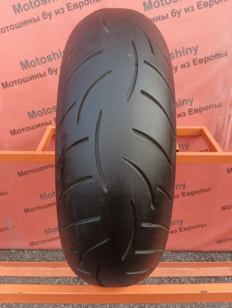 Мотошина б/у 180/55 R17 Metzeler Roadtec Z8