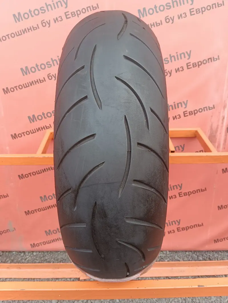 Мотошина б/у 180/55 R17 Metzeler Roadtec Z8