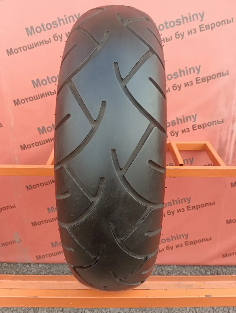 Мотошина б/у 200/70 R15 Metzeler ME880