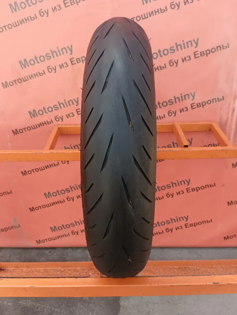 Мотошина б/у 120/70 R17 Bridgestone Battlax Hypersport S22
