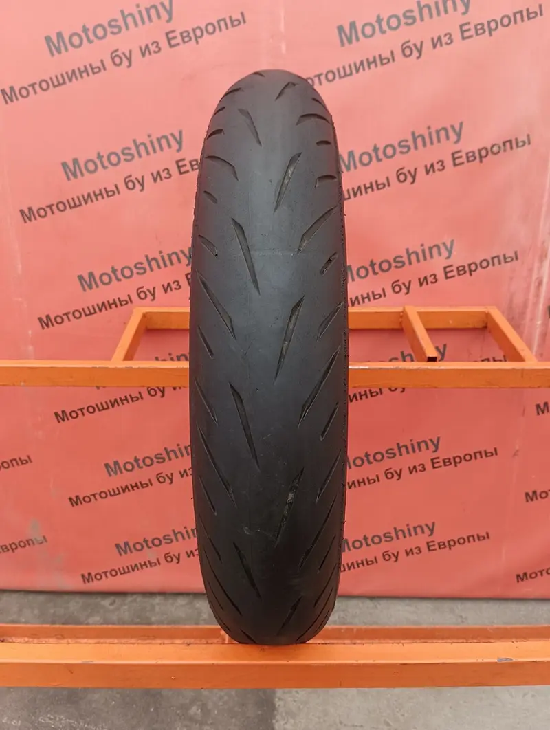 Мотошина б/у 120/70 R17 Bridgestone Battlax Hypersport S22