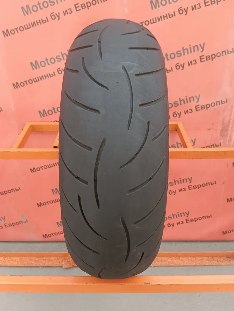 Мотошина б/у 180/55 R17 Metzeler Roadtec Z8