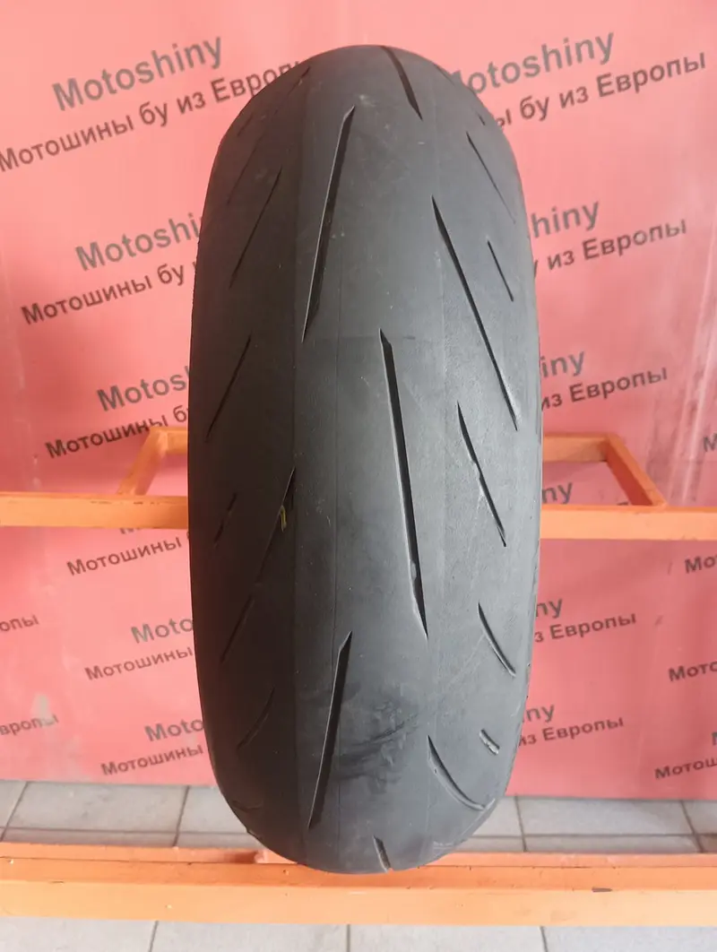 Мотошина б/у 190/55 R17 Bridgestone Battlax Hypersport S22R