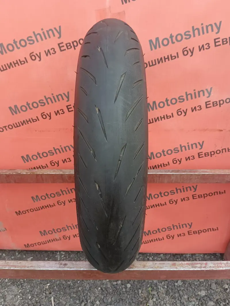 Мотошина б/у 120/70 R17 Bridgestone Battlax Hypersport S22