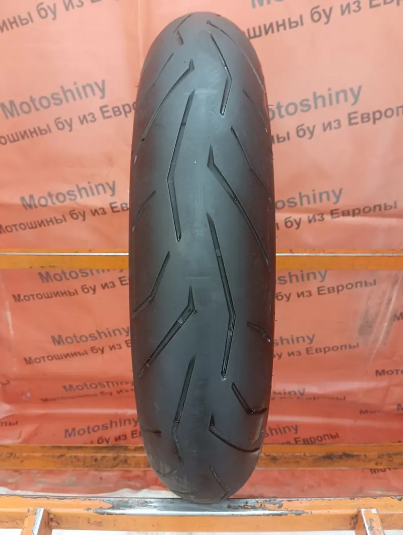 Мотошина б/у 120/70 R17 Pirelli Diablo Rosso 2