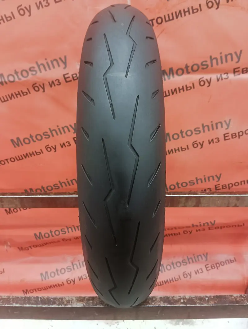 Мотошина б/у 120/70 R17 Pirelli Diablo Rosso 4